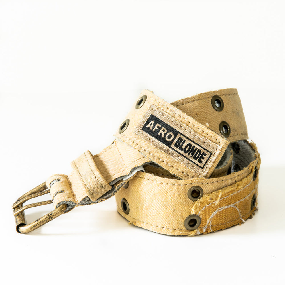 
                  
                    Load image into Gallery viewer, Eyelet Canvas Belt
                  
                